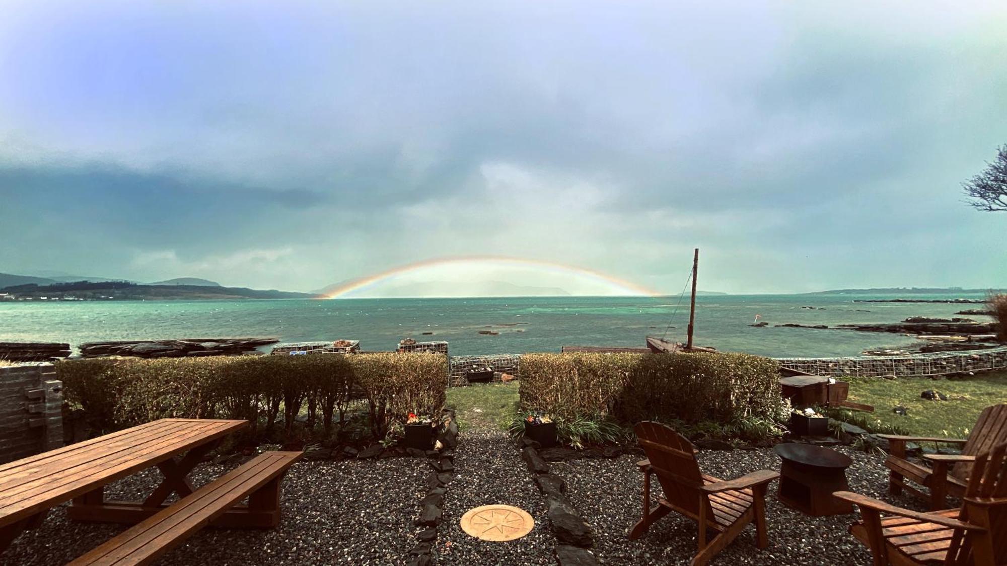 Carnmhor, Isle Of Skye - Stunning 242 Year Old Cottage On Its Own Sea Shore! Breakish Extérieur photo